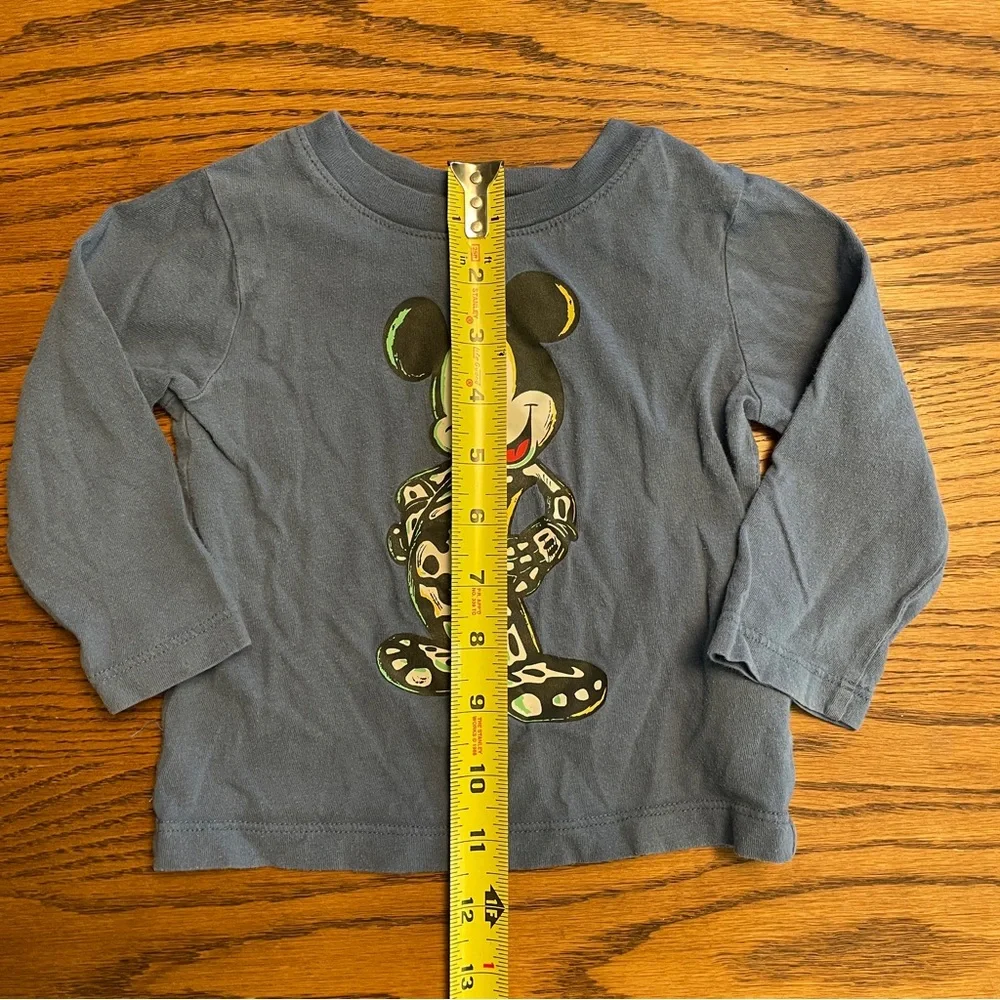 GAP Gray Long Sleeve Kids Shirt with Mickey Mouse 12-18 months